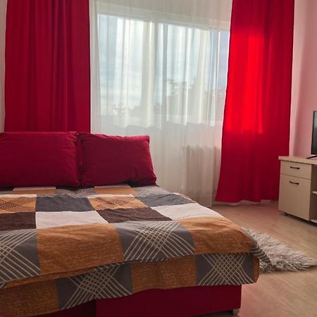 Apart Uta 2 Apartamento Arad Exterior foto